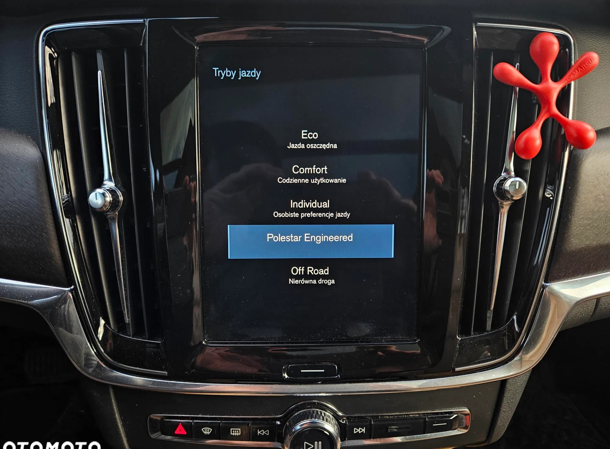Volvo V90 Cross Country cena 159000 przebieg: 152500, rok produkcji 2019 z Wrocław małe 704